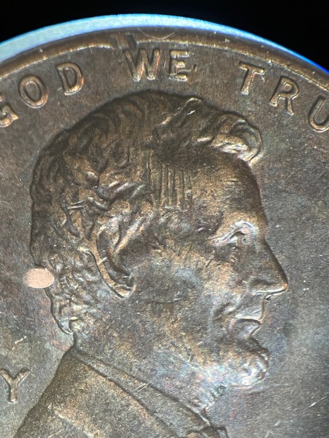 Lincoln-Cents-1987---Strange-Line--Over-Lincoln-Head-